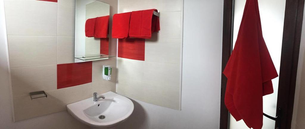 ホテル Casa De La Corbu コルブ エクステリア 写真